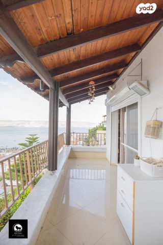 דו משפחתי, חלמונית, מורדות טבריה, טבריה