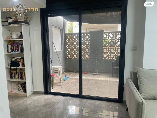 דירת גן, נתן אלבז, רובע ו', אשדוד