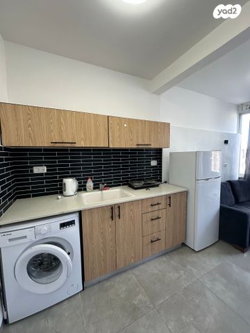 דירה, הגיבורים 30, חליסה, חיפה