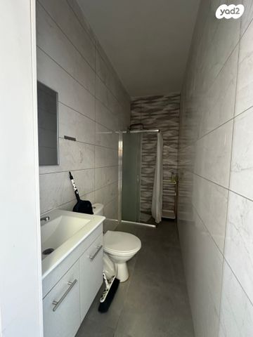 דירה, הגיבורים 30, חליסה, חיפה