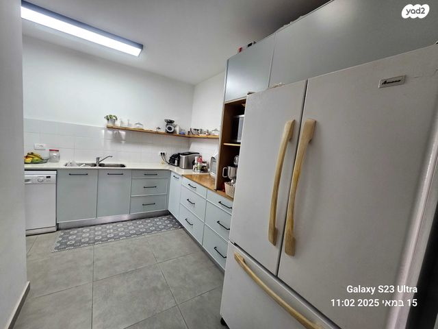 דירה, בית דגן