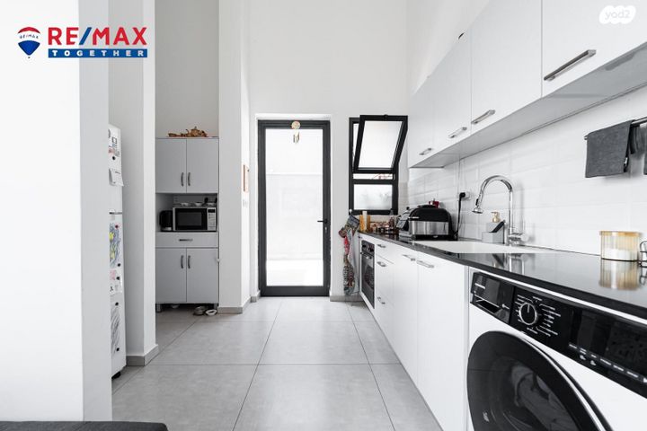 גג/ פנטהאוז, הראשונים, רובע א', אשדוד