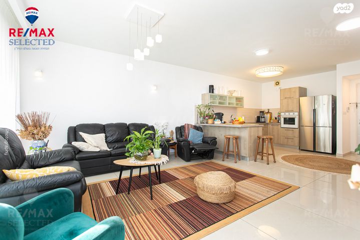 דירה, שדרות אבא חושי 149, חיפה