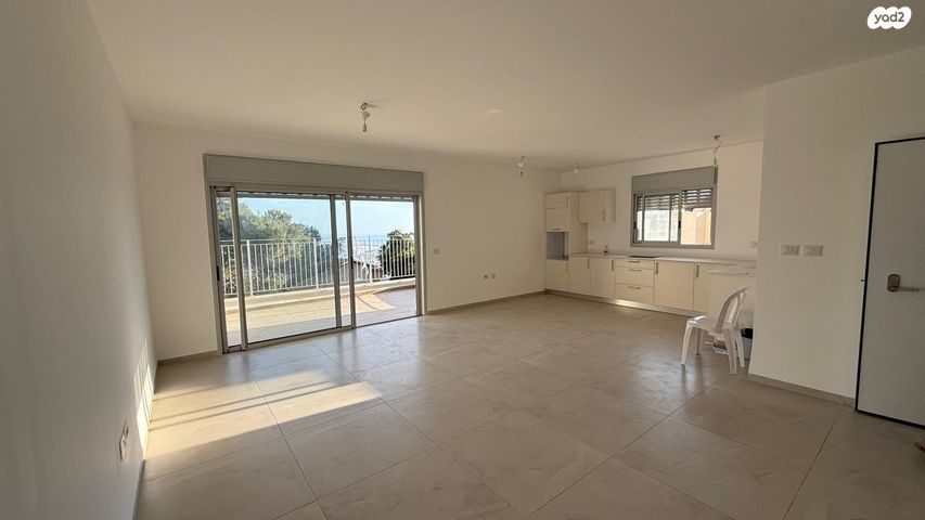 דירה, אחוזה, חיפה