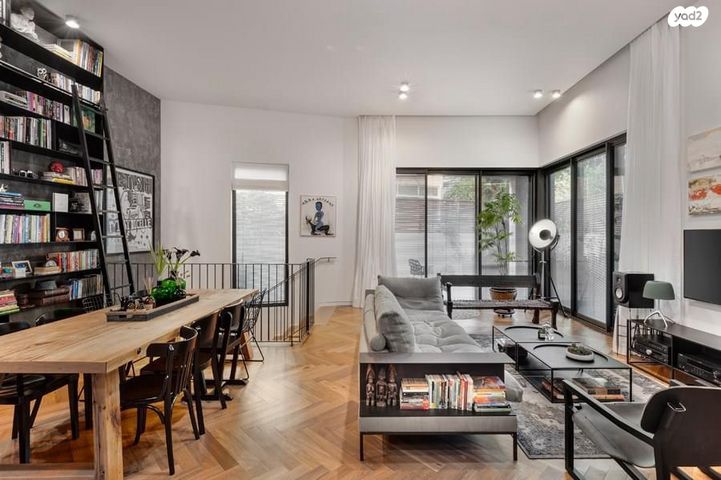 שדרות מסריק 15