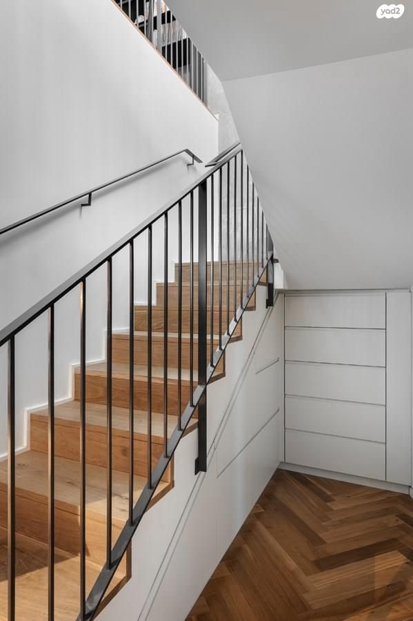 דירת גן, שדרות מסריק 15, הצפון הישן - דרום, תל אביב יפו