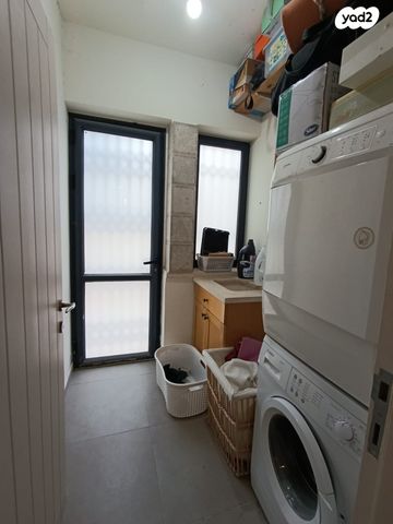 בית פרטי/ קוטג', אדרת