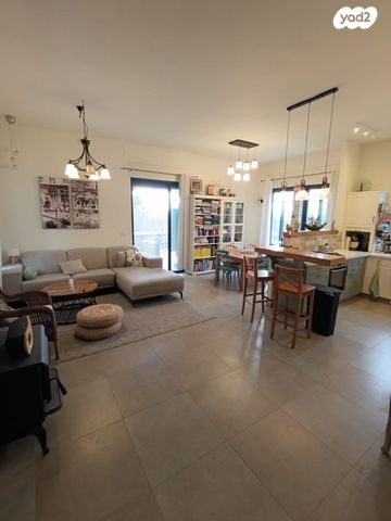 בית פרטי/ קוטג', אדרת