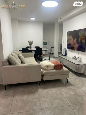 דירת גן, נתן אלבז, רובע ו', אשדוד