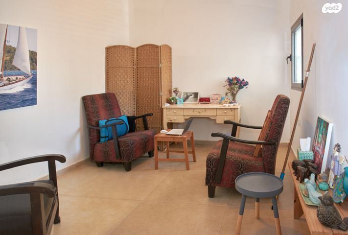 דירה, גפן 25, החורש, חריש