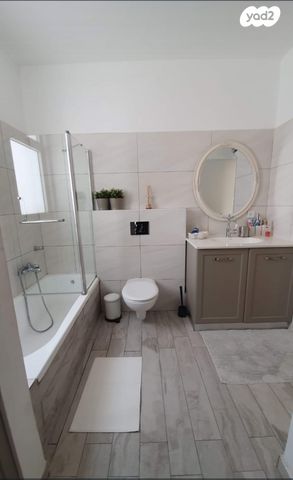 דופלקס, רבי סעדיה גאון 21, אלעד