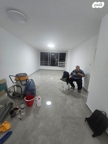 דירה, דוד רמז, מרכז העיר דרום, נתניה