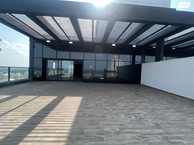 גג/ פנטהאוז, נתניה