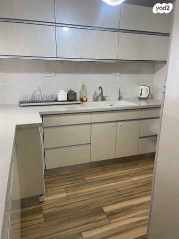 דירה, המרי העברי, קרית גת