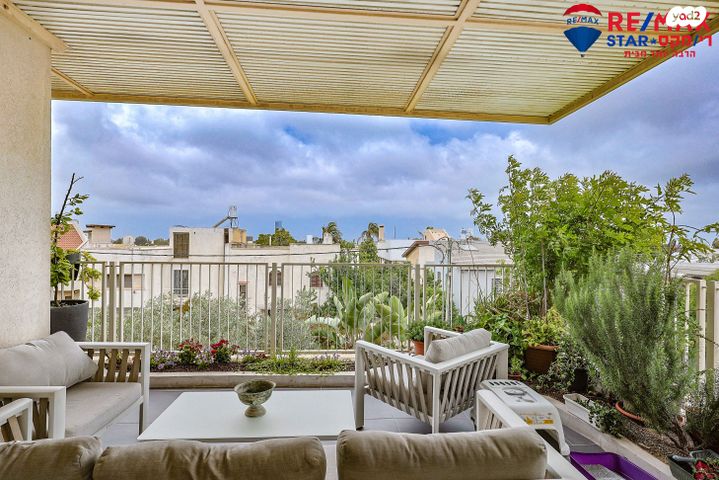 גג/ פנטהאוז, הר נבו, גולן, רמת השרון