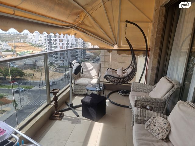 דירה, נעמי שמר, קרית אילון, חולון