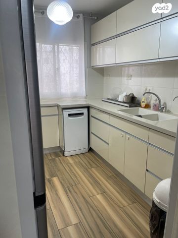 דירה, המרי העברי, קרית גת