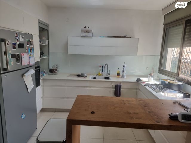 דירה, נעמי שמר, קרית אילון, חולון