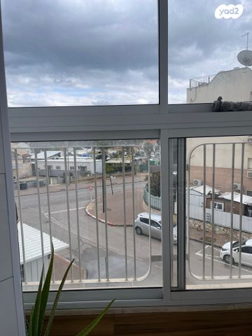 דירה, המרי העברי, קרית גת