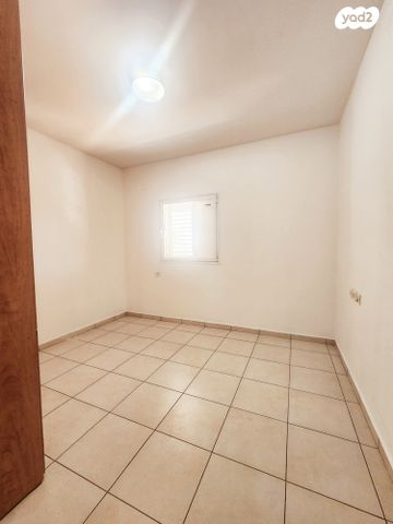 דירה, סנפיר, נווה חן, תל אביב יפו