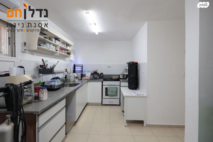 דירת גן, הרי גלעד, יד התשעה, שביב, הרצליה