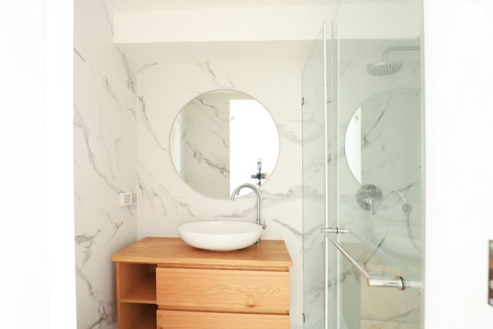 גג/ פנטהאוז, חרוזים, חרוזים, רמת גן