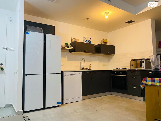 גרציאני יצחק 8