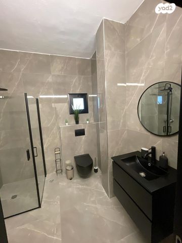 דירה, מרכז העיר, סביניה, הוותיקה, קרית ביאליק