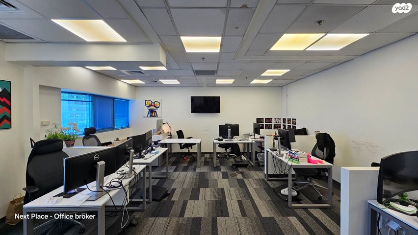 משרדים, יגאל אלון, תל אביב יפו