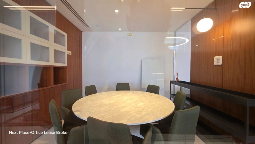 משרדים, יגאל אלון, תל אביב יפו