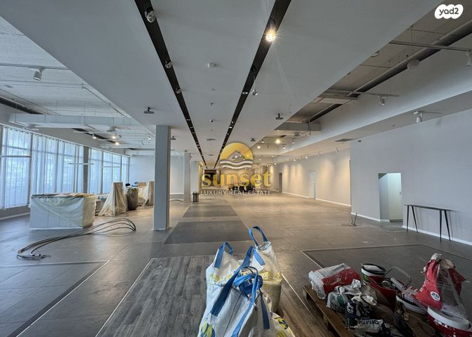 אולמות, קומבה 10, אזור תעשיה, חדרה