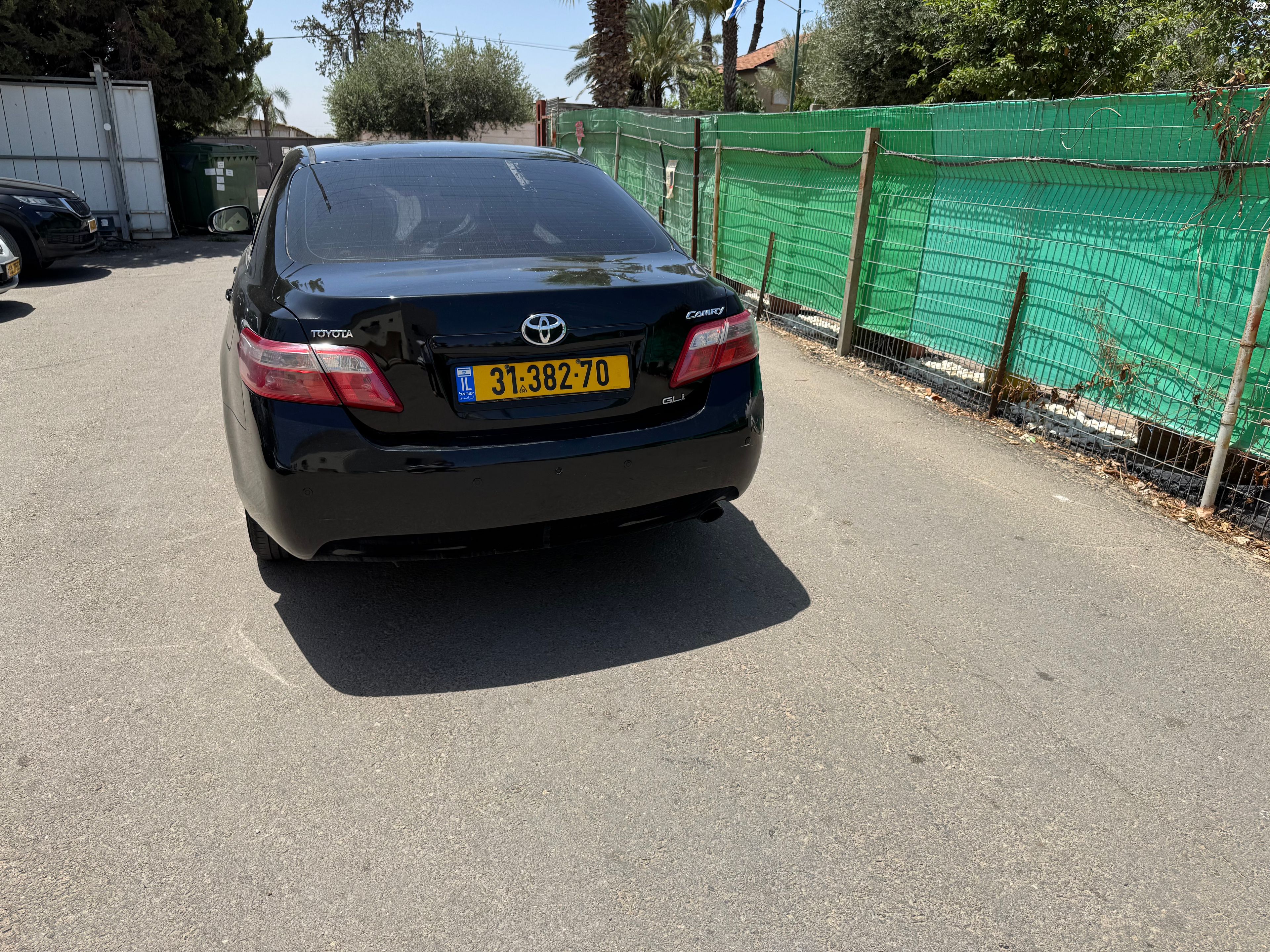 מודעת רכב טויוטה קאמרי
