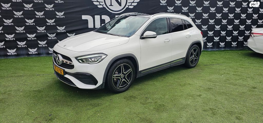 מודעת רכב מרצדס-בנץ GLA