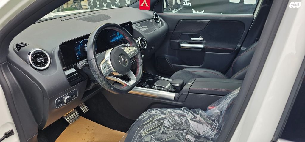 מרצדס-בנץ GLA