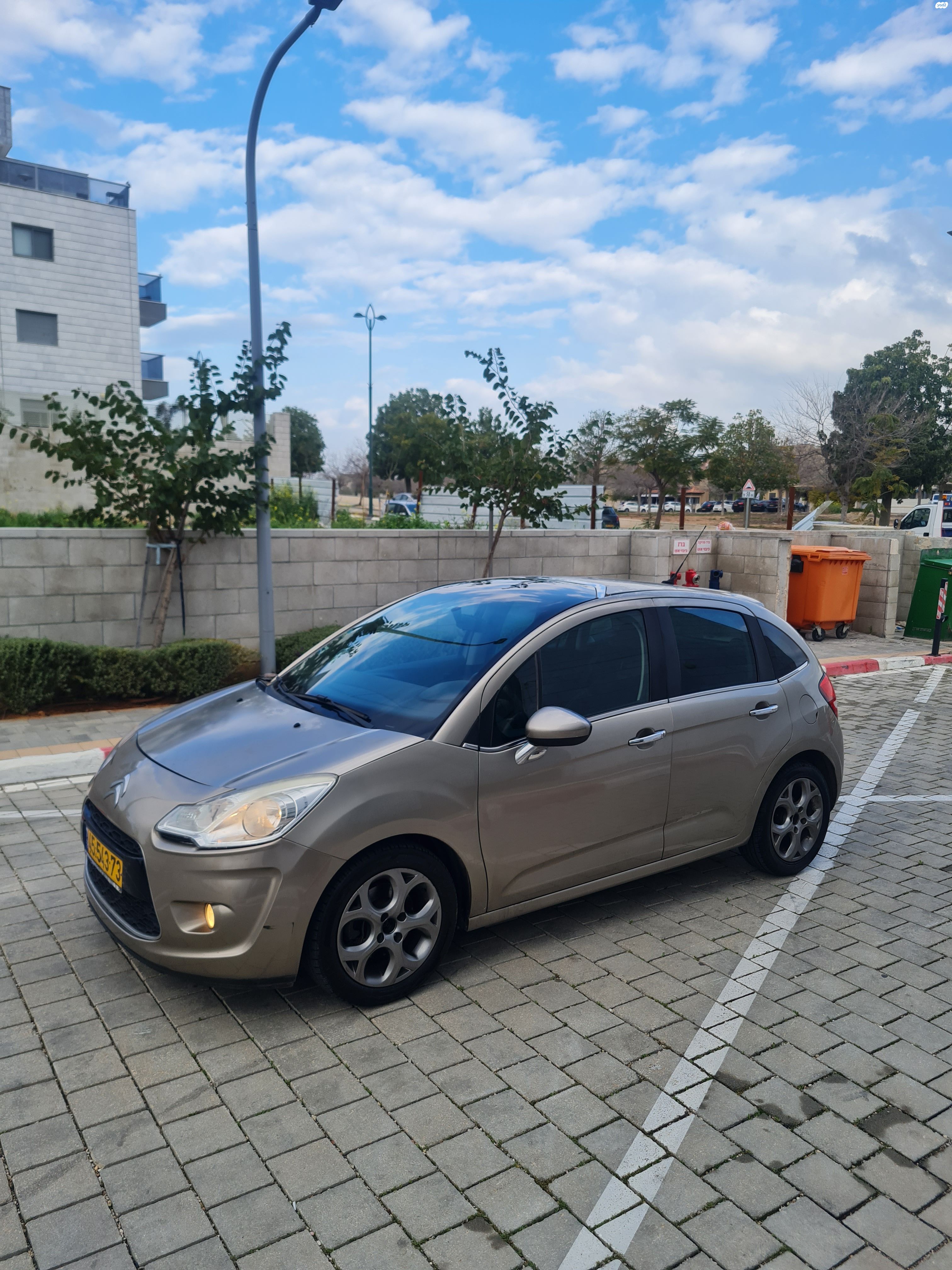מודעת רכב סיטרואן C3