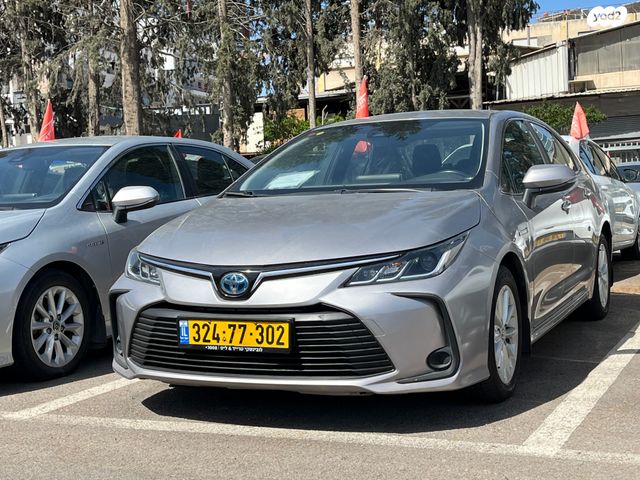 מודעת רכב טויוטה קורולה