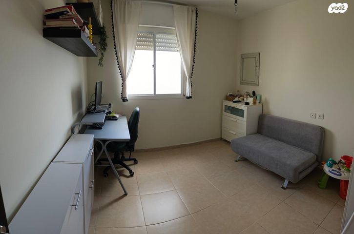 דירה, האלון 20, רמות יצחק, נשר