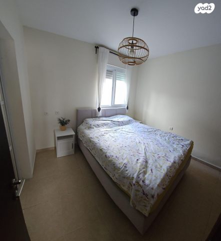 דירה, האלון 20, רמות יצחק, נשר