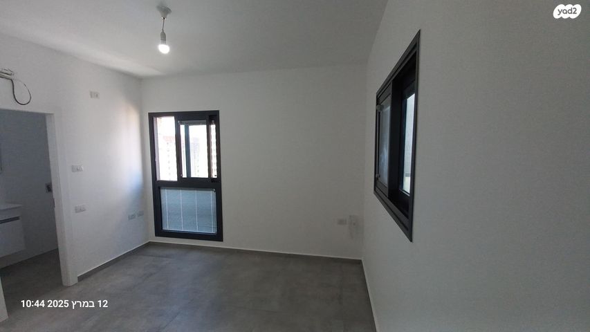 דירה, נורית הירש 11, דרום חדש, פארק הים, בת ים