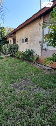 בית פרטי/ קוטג', גבעת אוויה, יהוד מונוסון