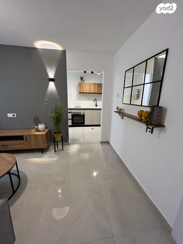 דירה, דרך המשחררים, שכונה א', באר שבע