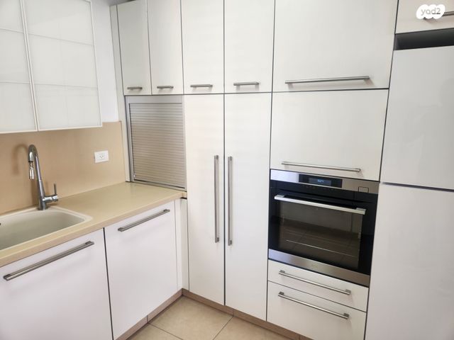 דירה, אהוד מנור, קרית אילון, חולון