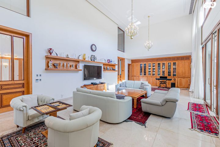 בית פרטי/ קוטג', ברק, קיסריה