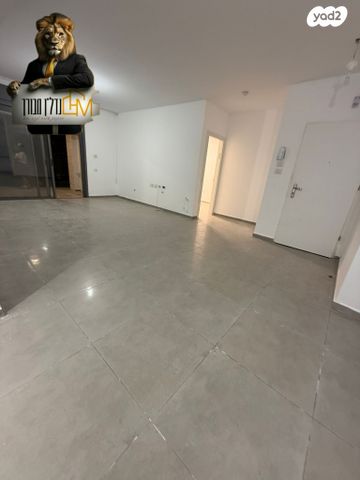 דירת גן, נתיבות