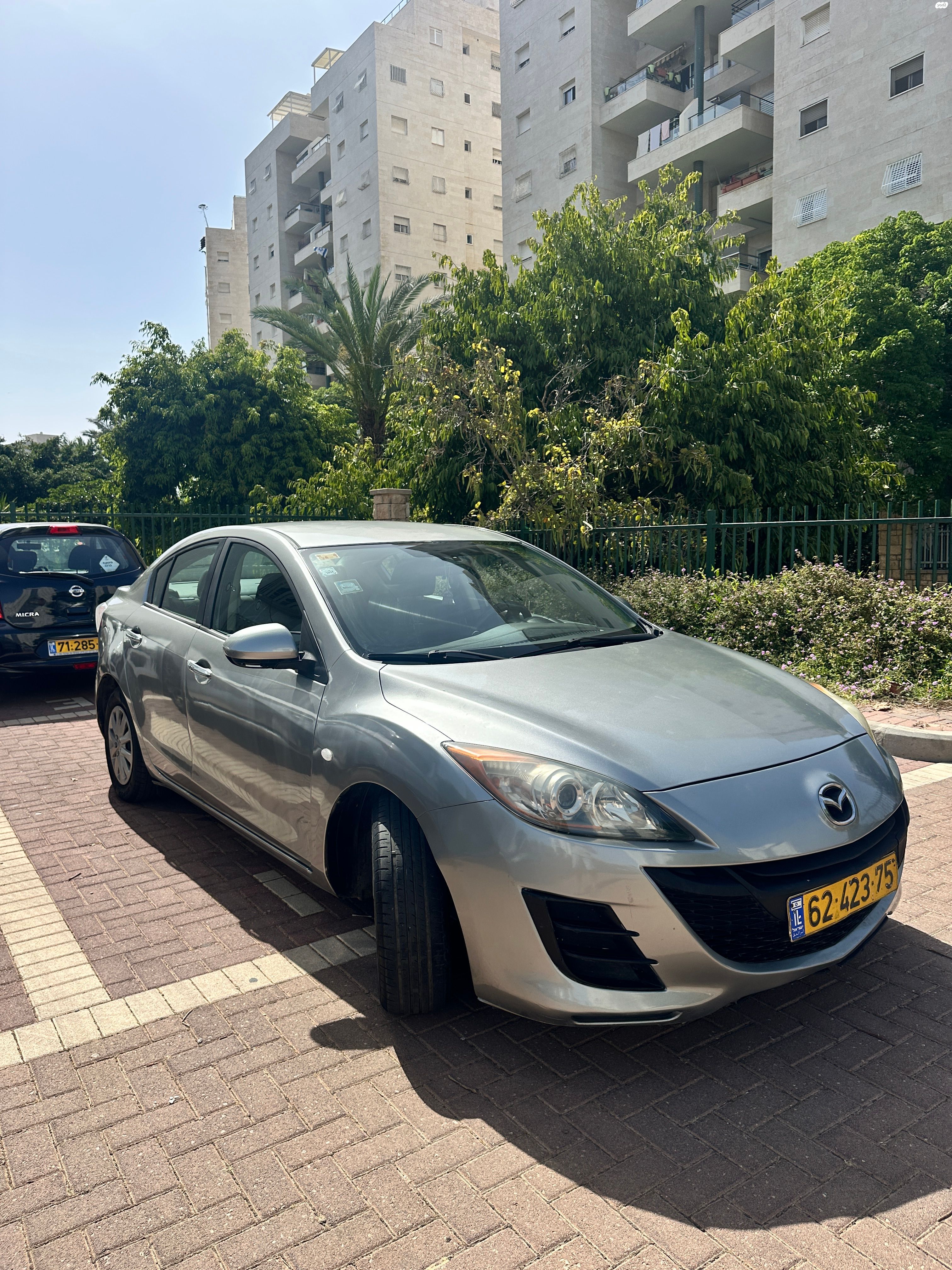 מודעת רכב מאזדה 3