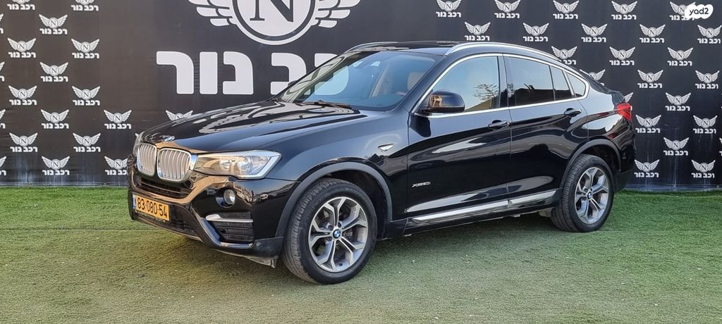 ב מ וו X4