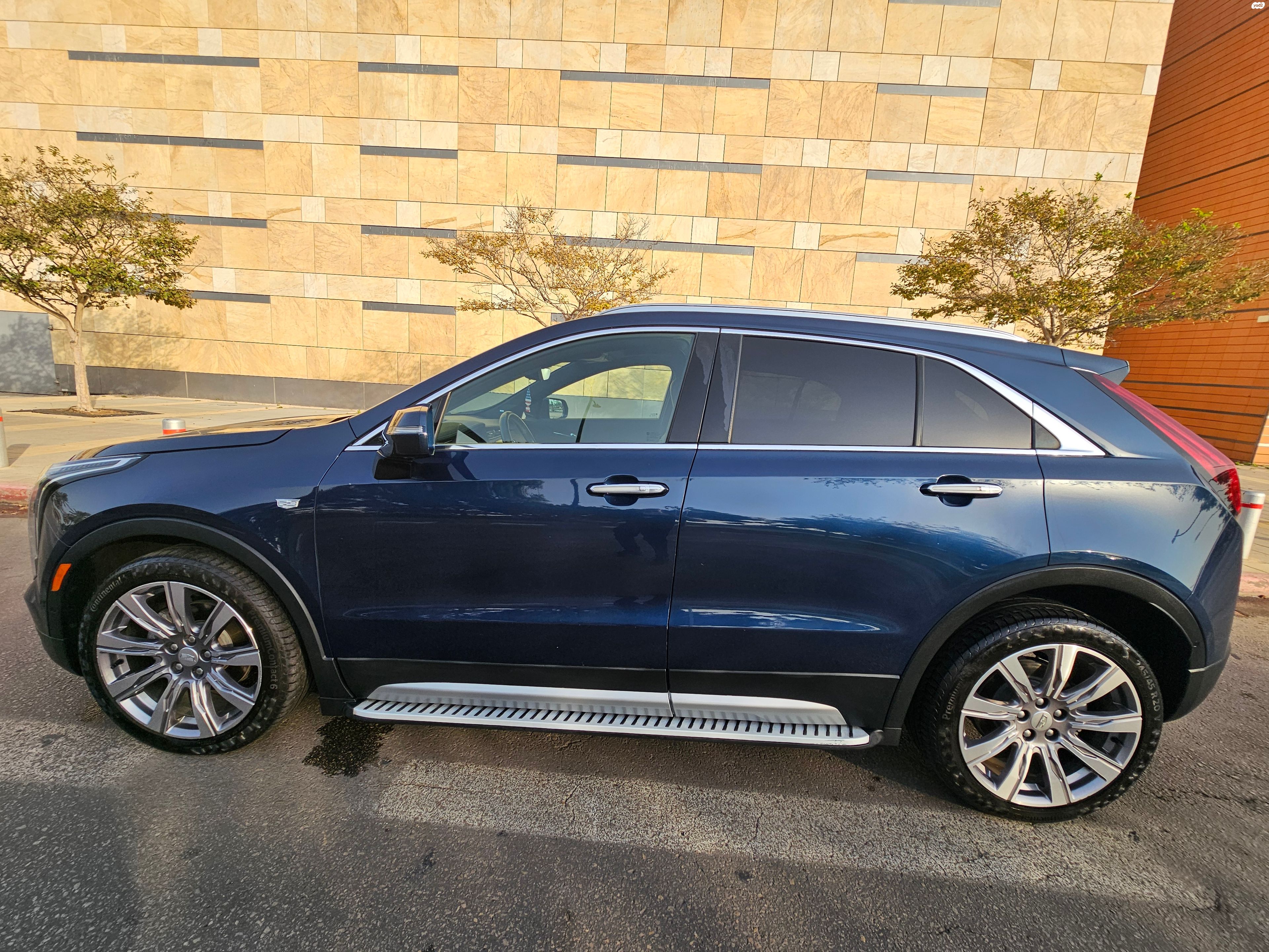 מודעת רכב קאדילק XT4 1
