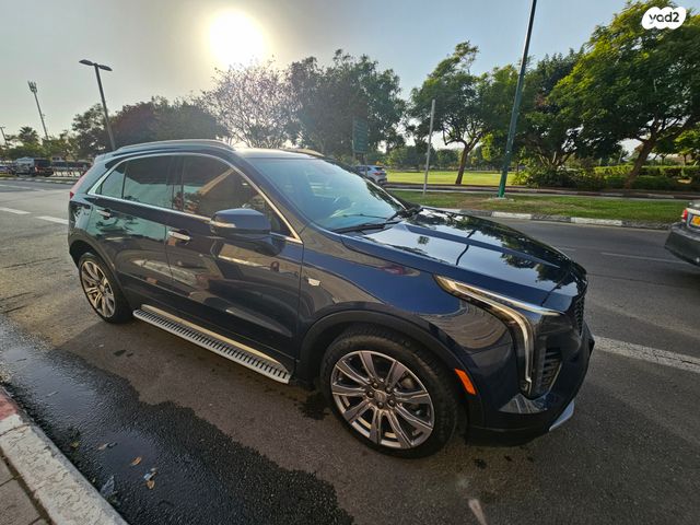 מודעת רכב קאדילק XT4