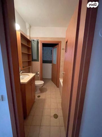 גג/ פנטהאוז, אודם 13, נוף הדר, כפר יונה