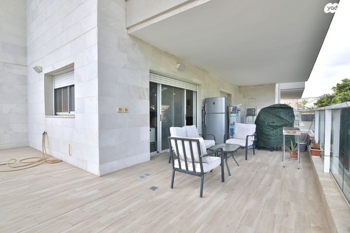 דירה, הדקלים, קרית אתא